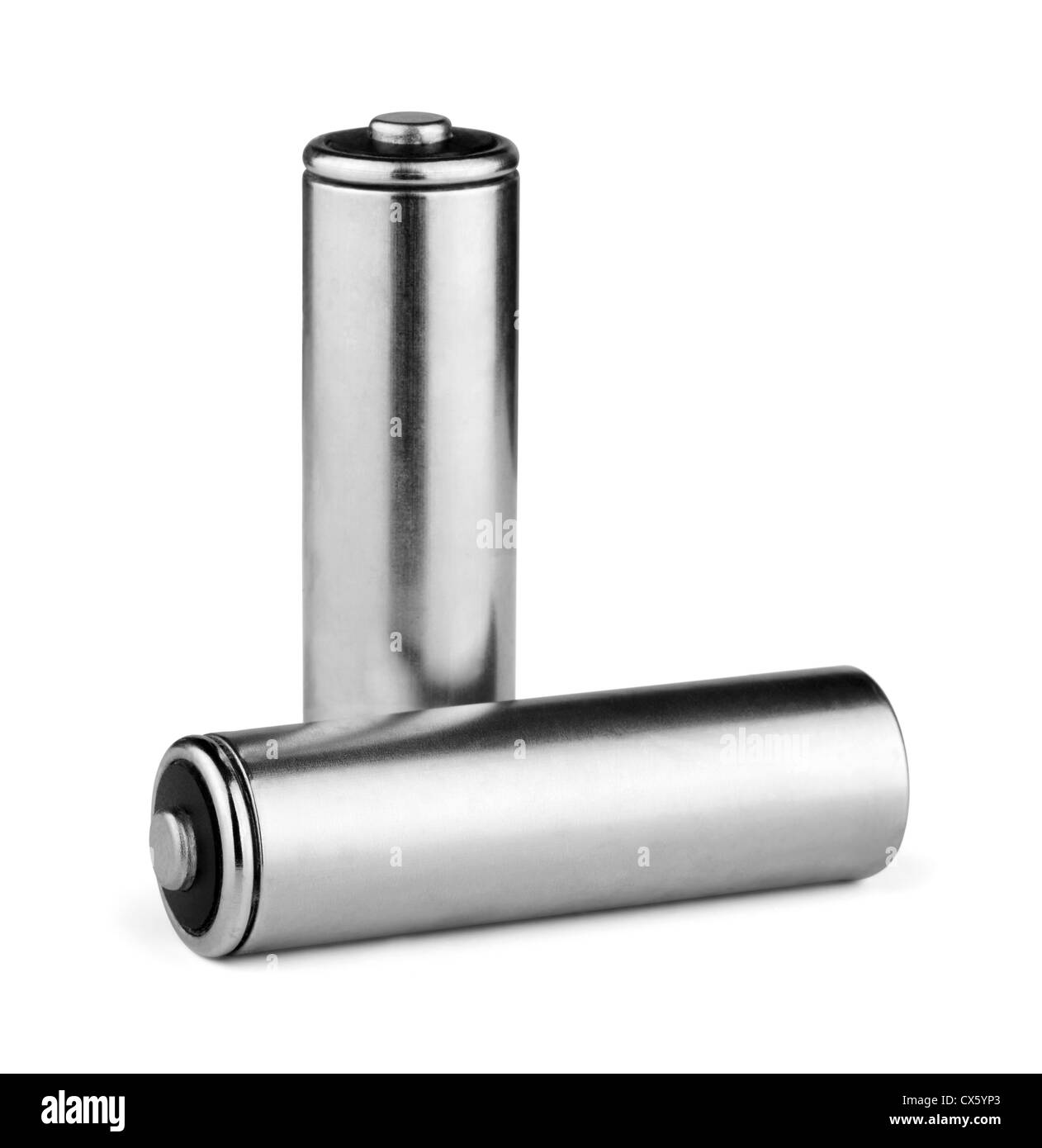 Dos baterías AA de plata aislado en blanco Foto de stock