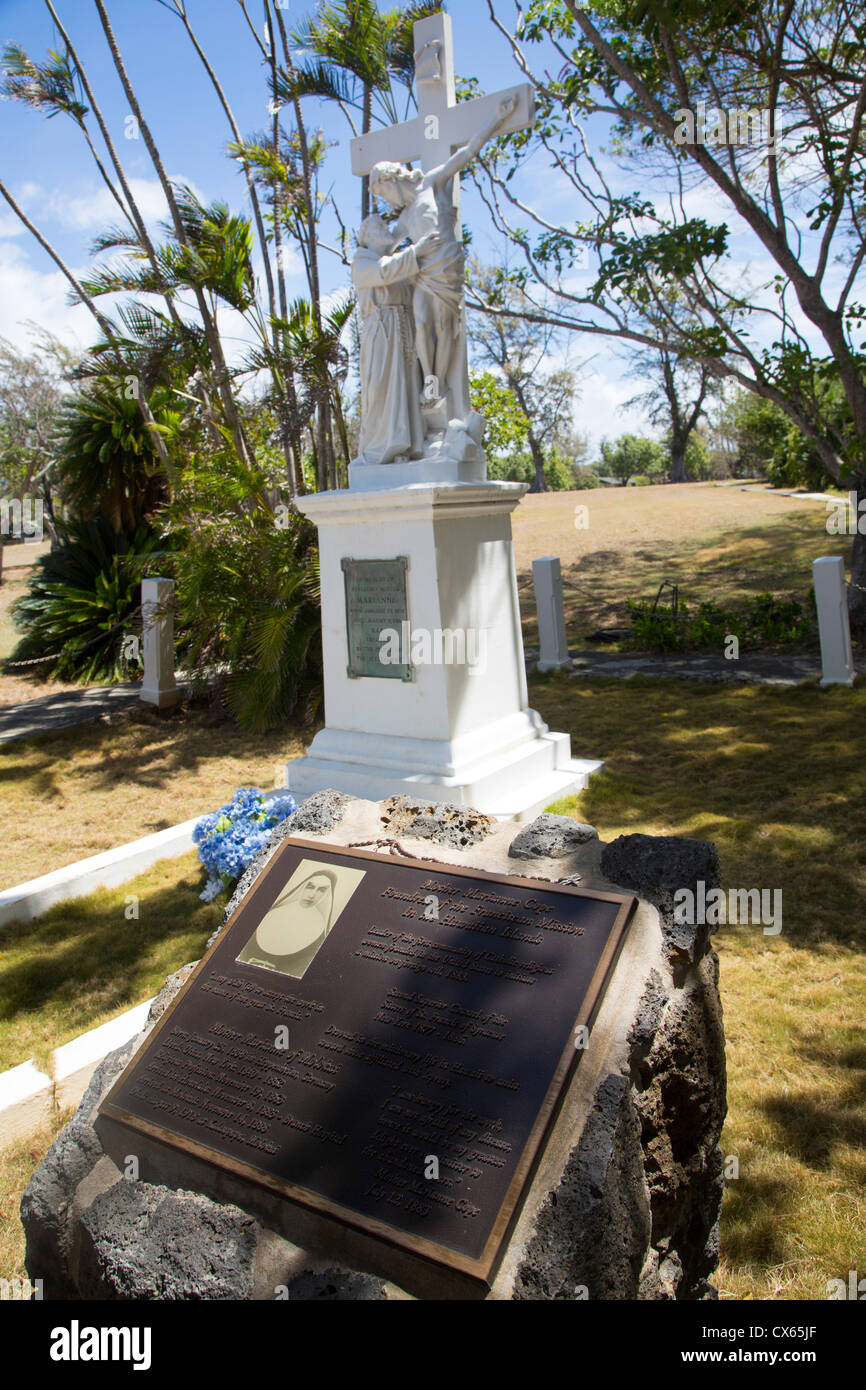 La madre Mariana Cope, sepultura, Península de Kalaupapa, Molokai, Hawai Foto de stock