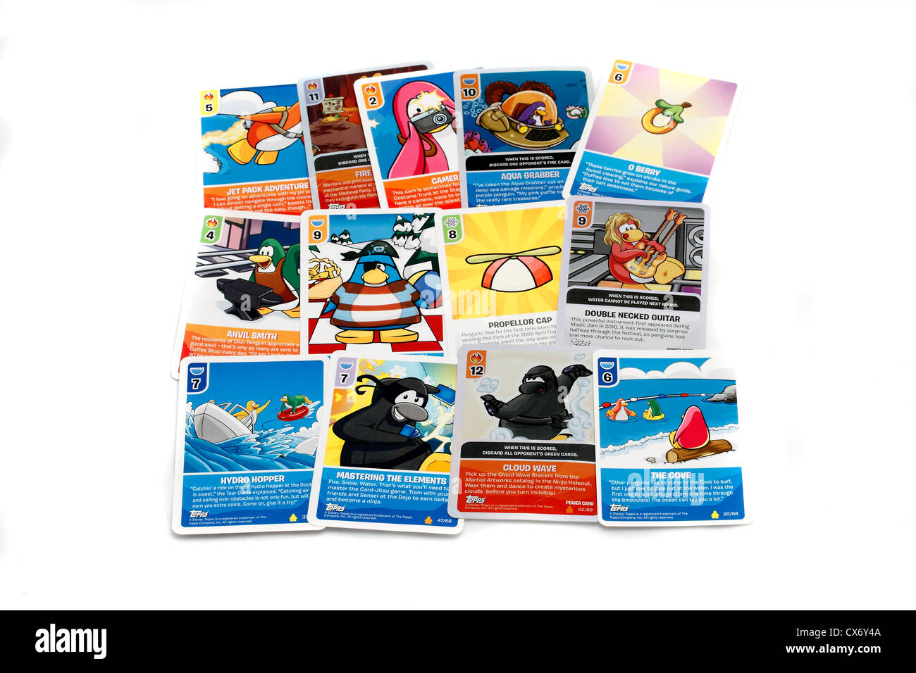Club Penguin tarjetas de coleccionista Fotografía de stock - Alamy