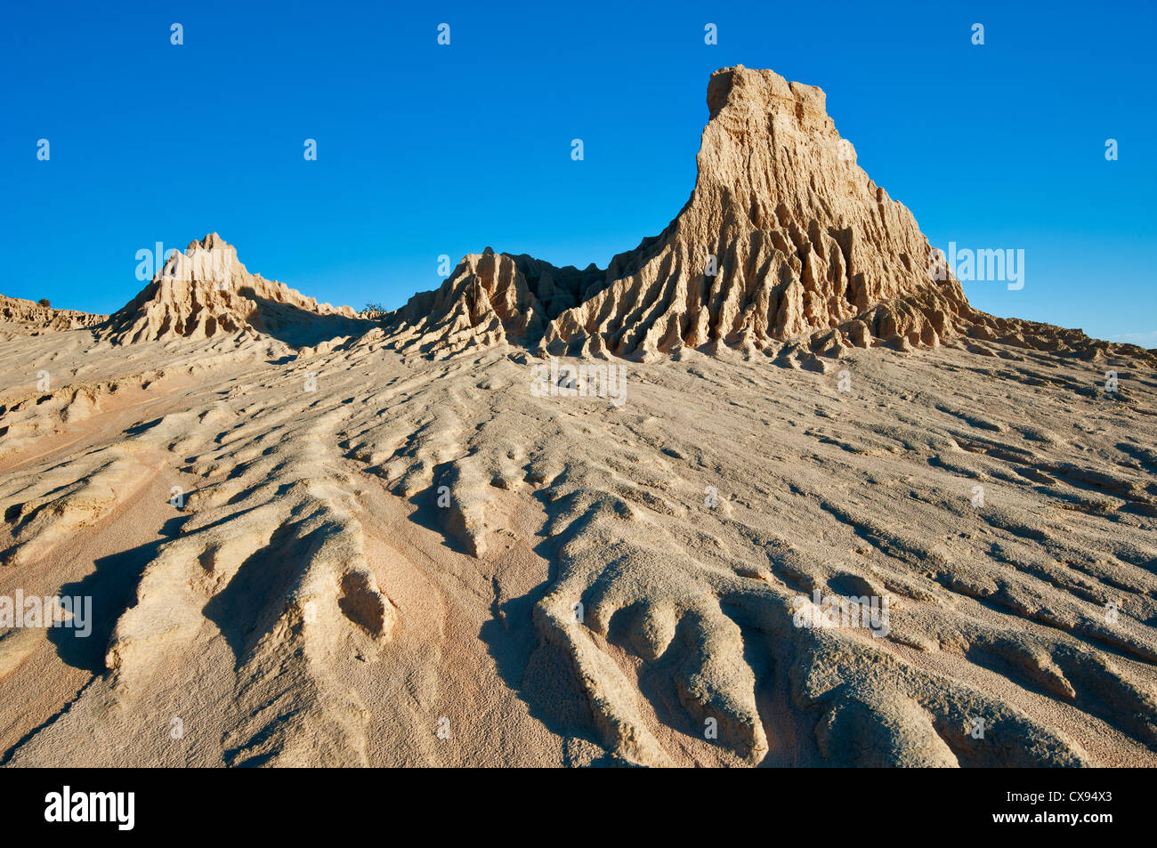 Formación de dunas de las murallas de China en el Parque Nacional Mungo. Foto de stock