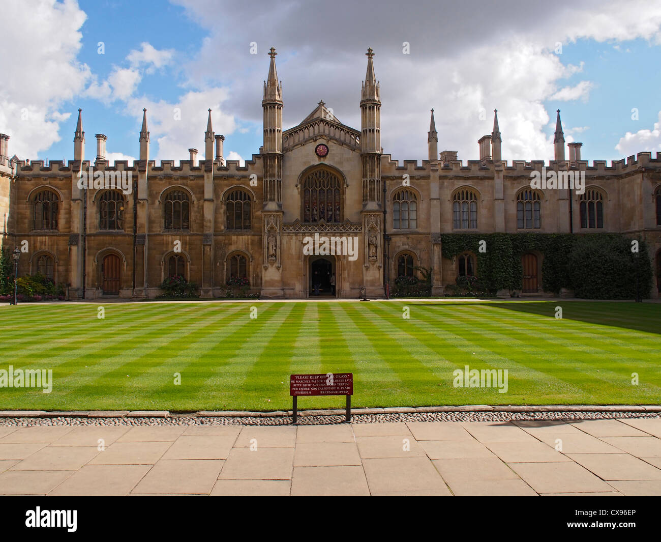 Patio en el Kings College de la Universidad de Cambridge Foto de stock