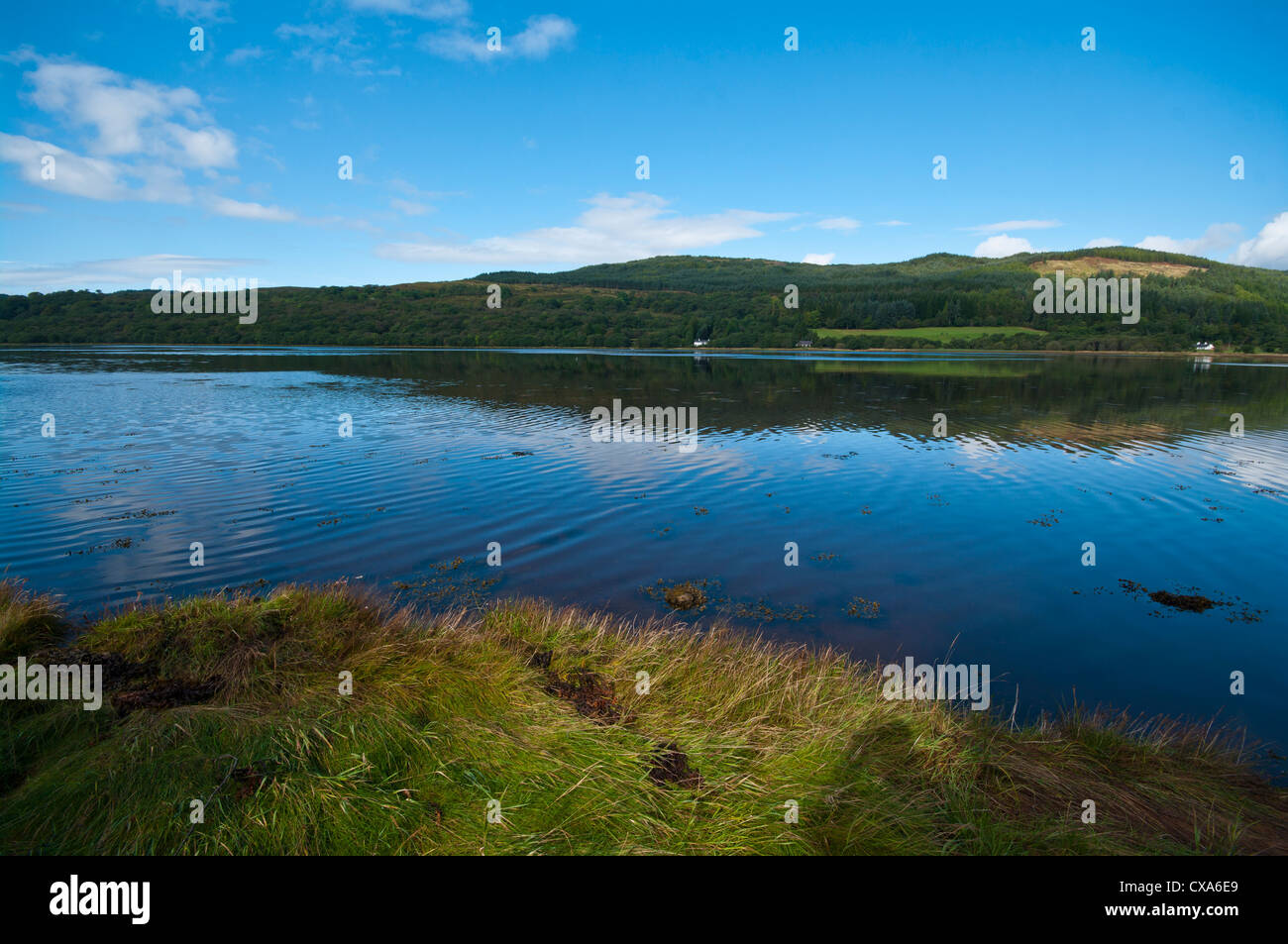 Vistas a Loch Tarbert en la península de Kintyre, Escocia Argyll and Bute Foto de stock