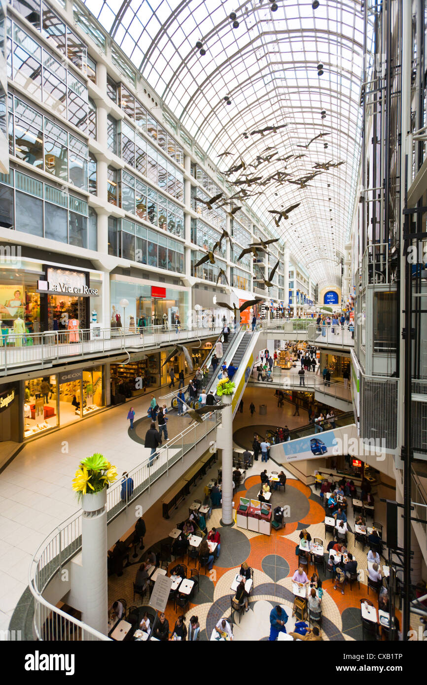 Asentar once Nominal Toronto Eaton Centre Shopping Mall, Toronto, Ontario, Canadá, América del  Norte Fotografía de stock - Alamy
