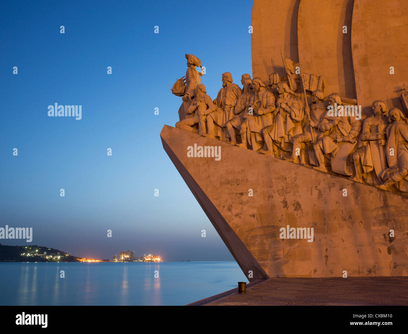Monumento a los Descubrimientos, Belem, Lisboa, Portugal, Europa Foto de stock