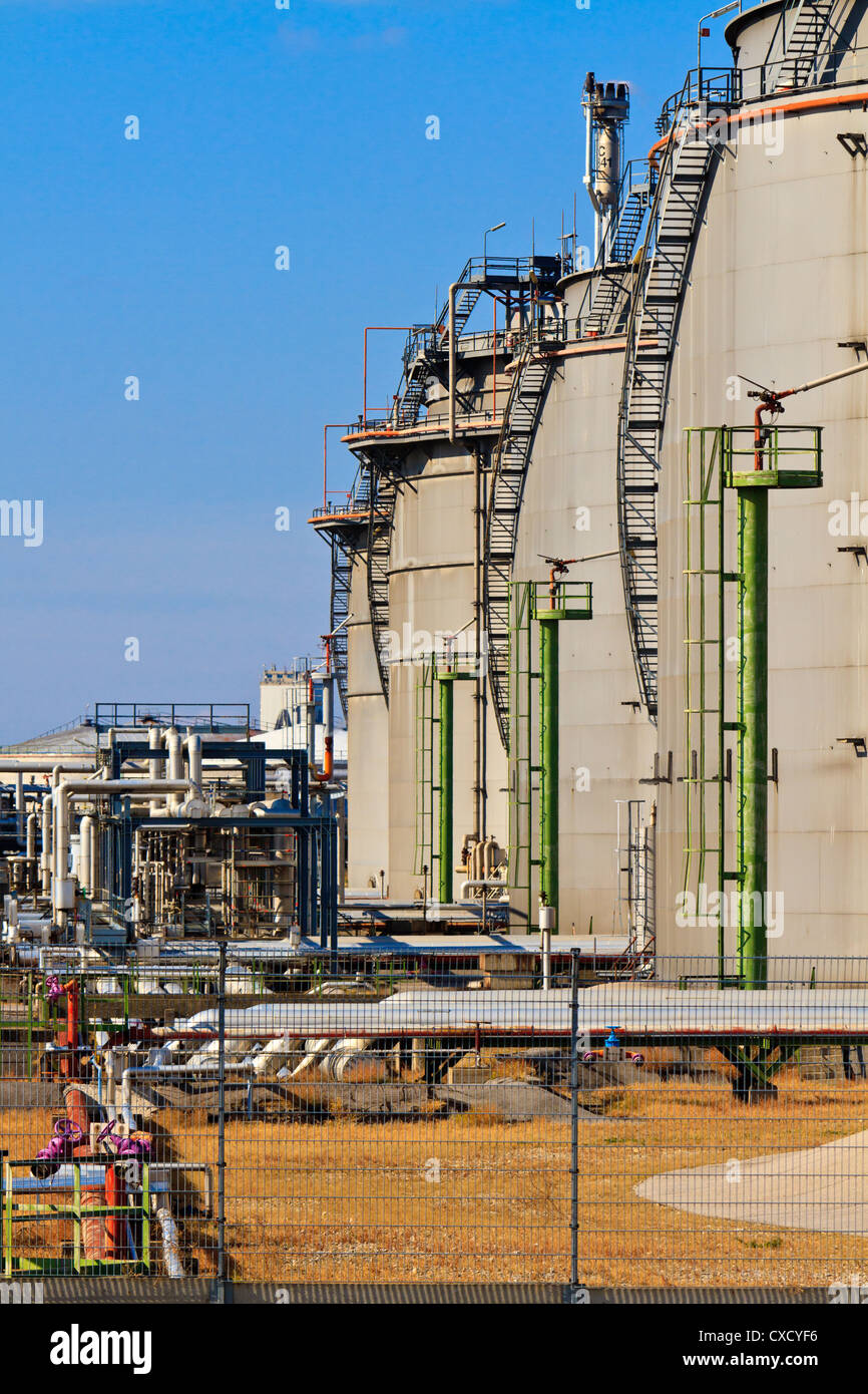 Refinería de Petróleo (industria pesada complejo/planta) Foto de stock
