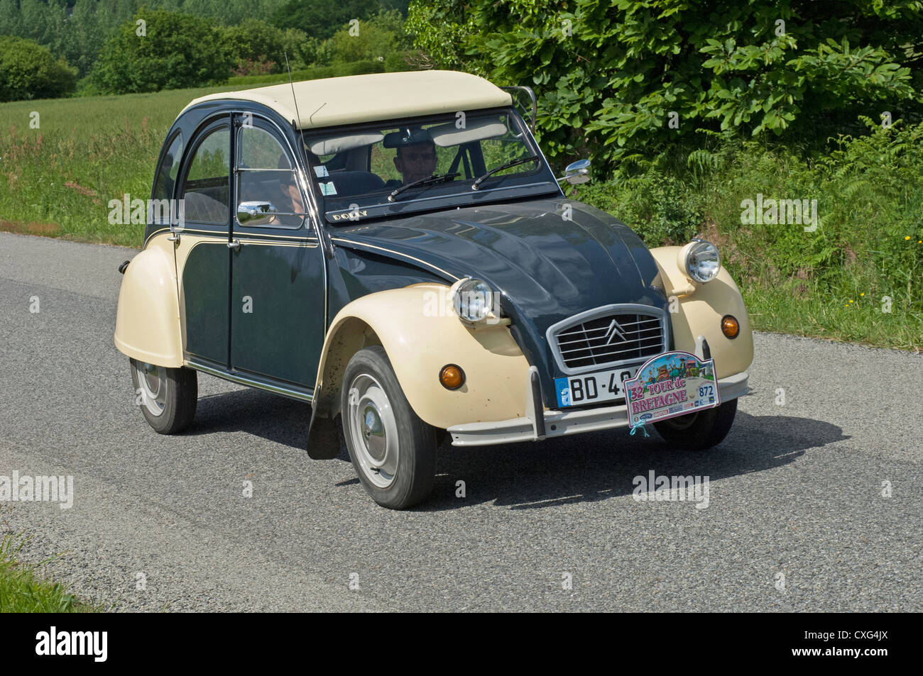 Citroen 2cv Fotos E Imagenes De Stock Alamy