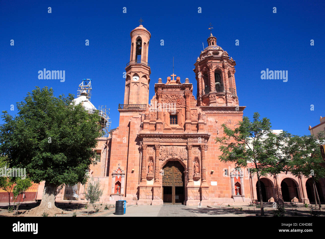 Convento e Iglesia de Guadalupe (siglo XVIII), Zacatecas, Zacatecas