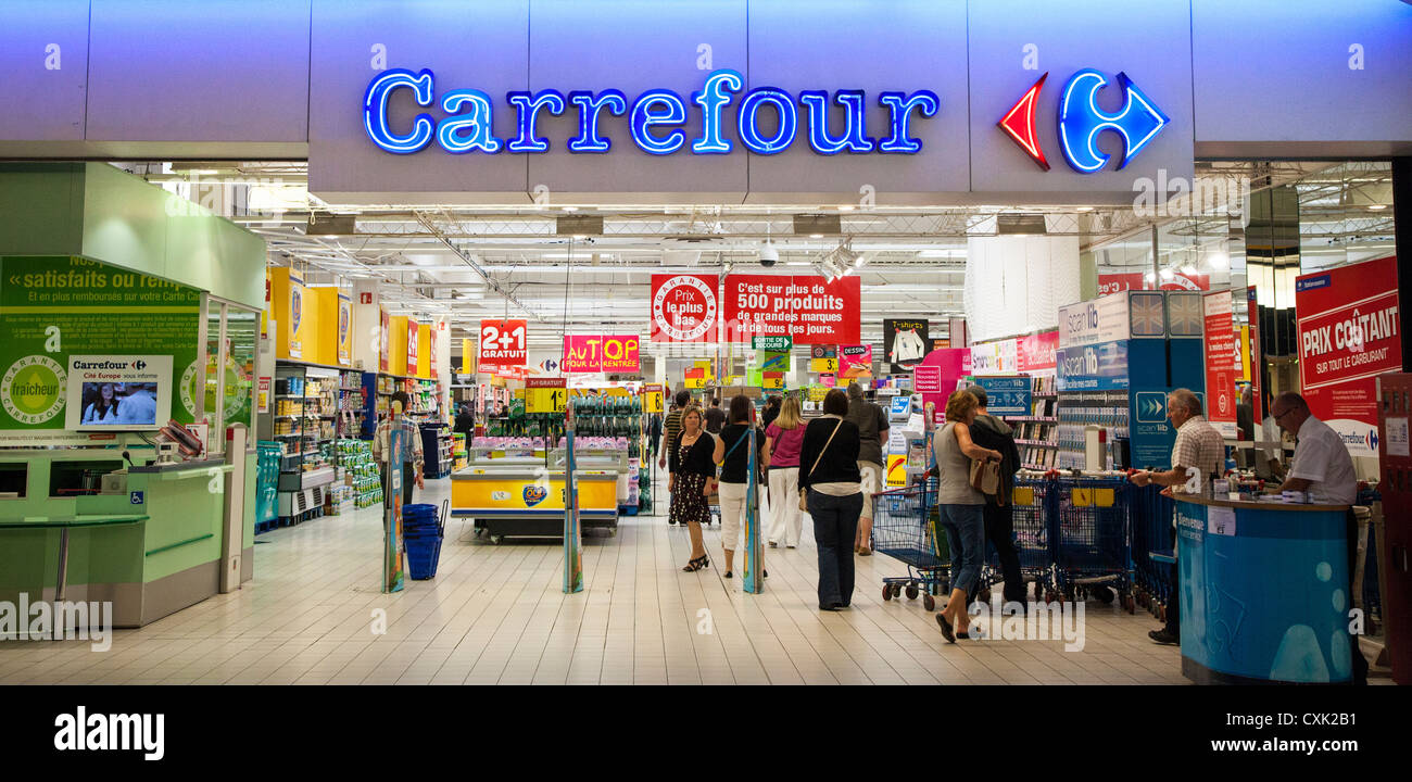 Carrefour supermarket fotografías e imágenes de alta resolución Alamy