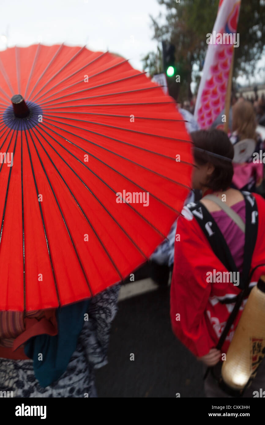 Sombrilla japonesa fotografías e imágenes de alta resolución - Página 2 -  Alamy