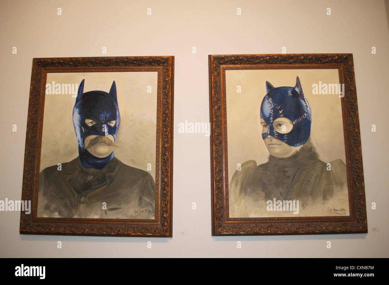 Batman en el debut de arte exposición de arte británico de Thierry Guetta  también conocido como Señor lavarle el cerebro a la antigua oficina de  clasificación en Londres Fotografía de stock -