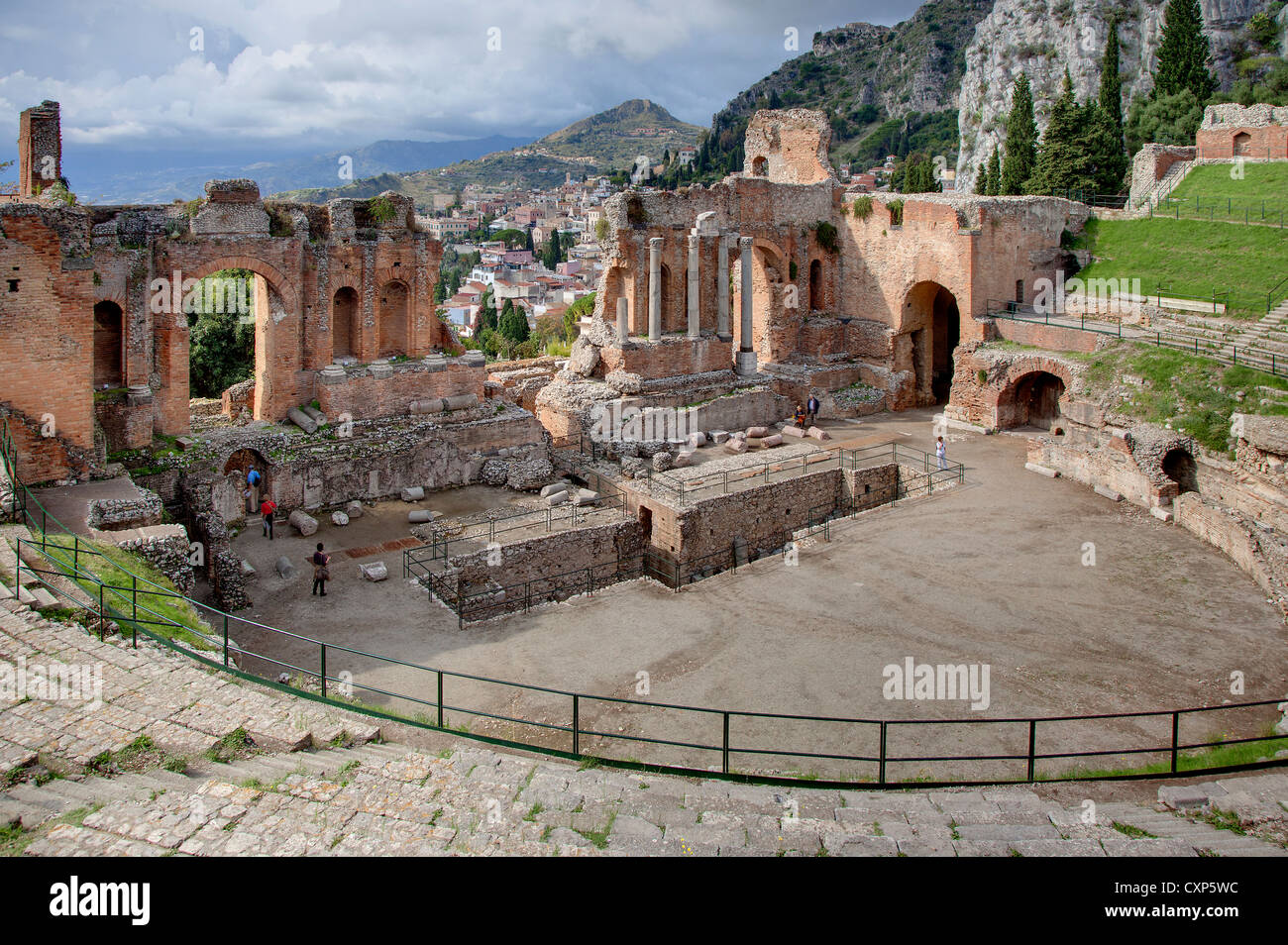 Teatro Greco Romano en Taormina Foto de stock