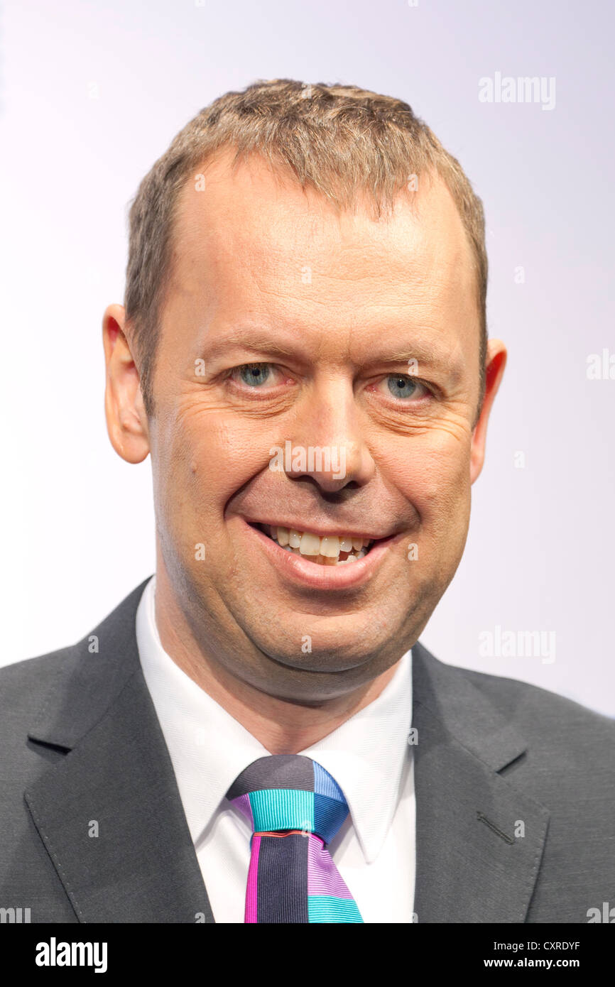 Torsten Oletzky, miembro de la junta directiva de la aseguradora Munich Re y CEO del Grupo Asegurador Ergo, durante la prensa Foto de stock