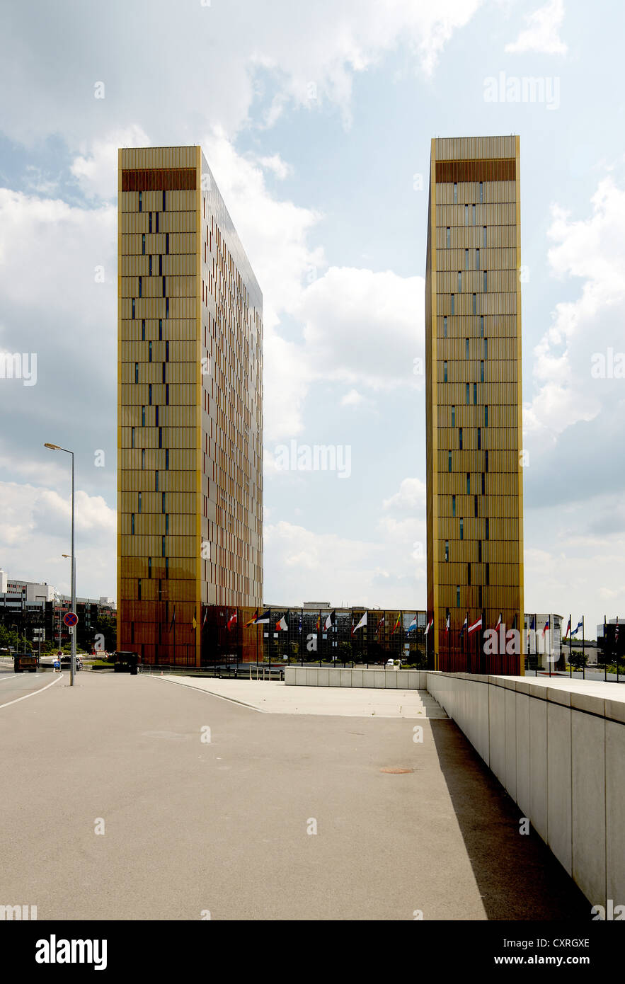 Las dos torres del Tribunal de Justicia de las Comunidades Europeas en Luxemburgo, Europa Foto de stock