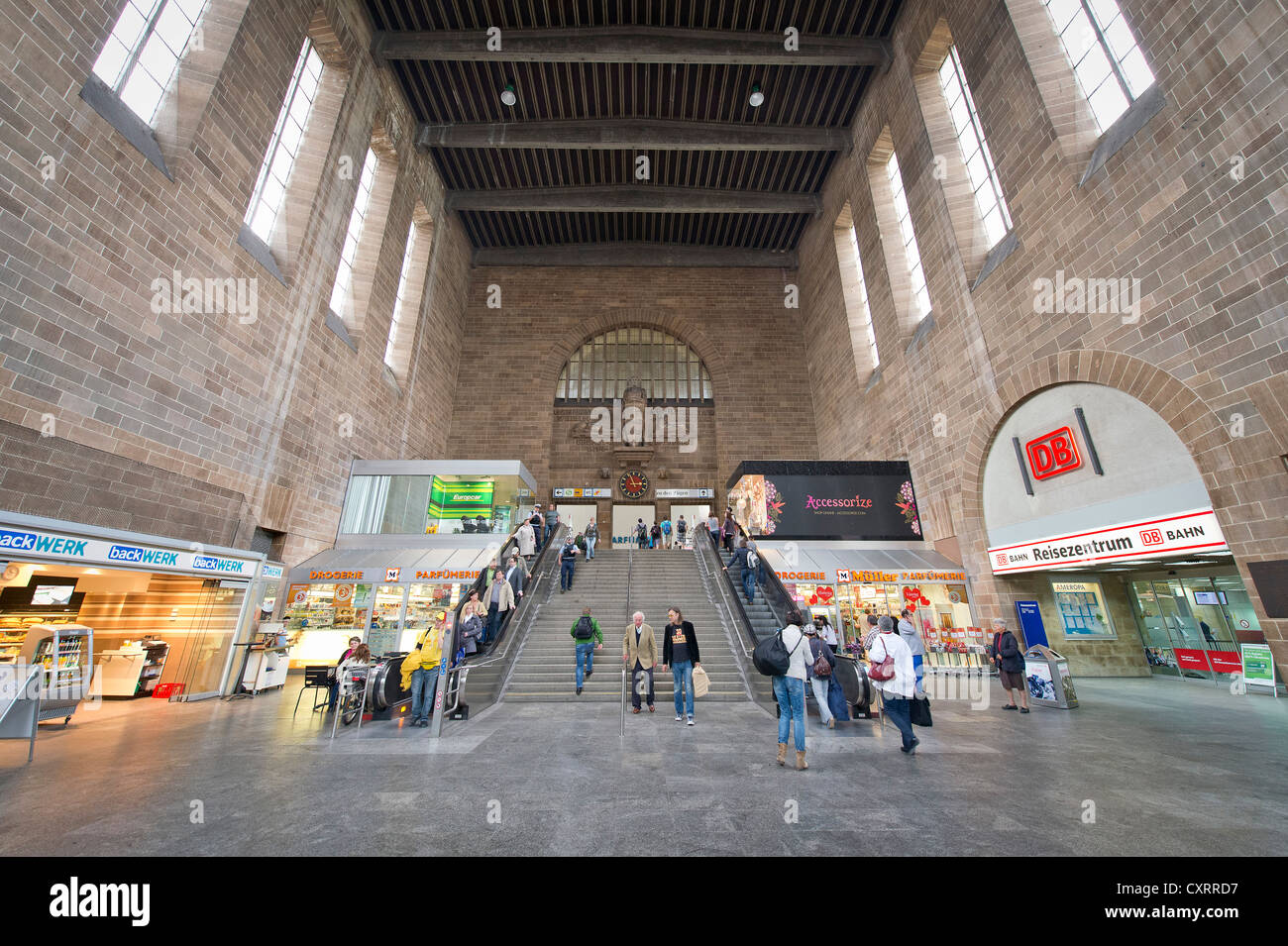 Hall de entrada, de la Estación Central de Stuttgart, Baden-Wurtemberg, Alemania, Europa Foto de stock