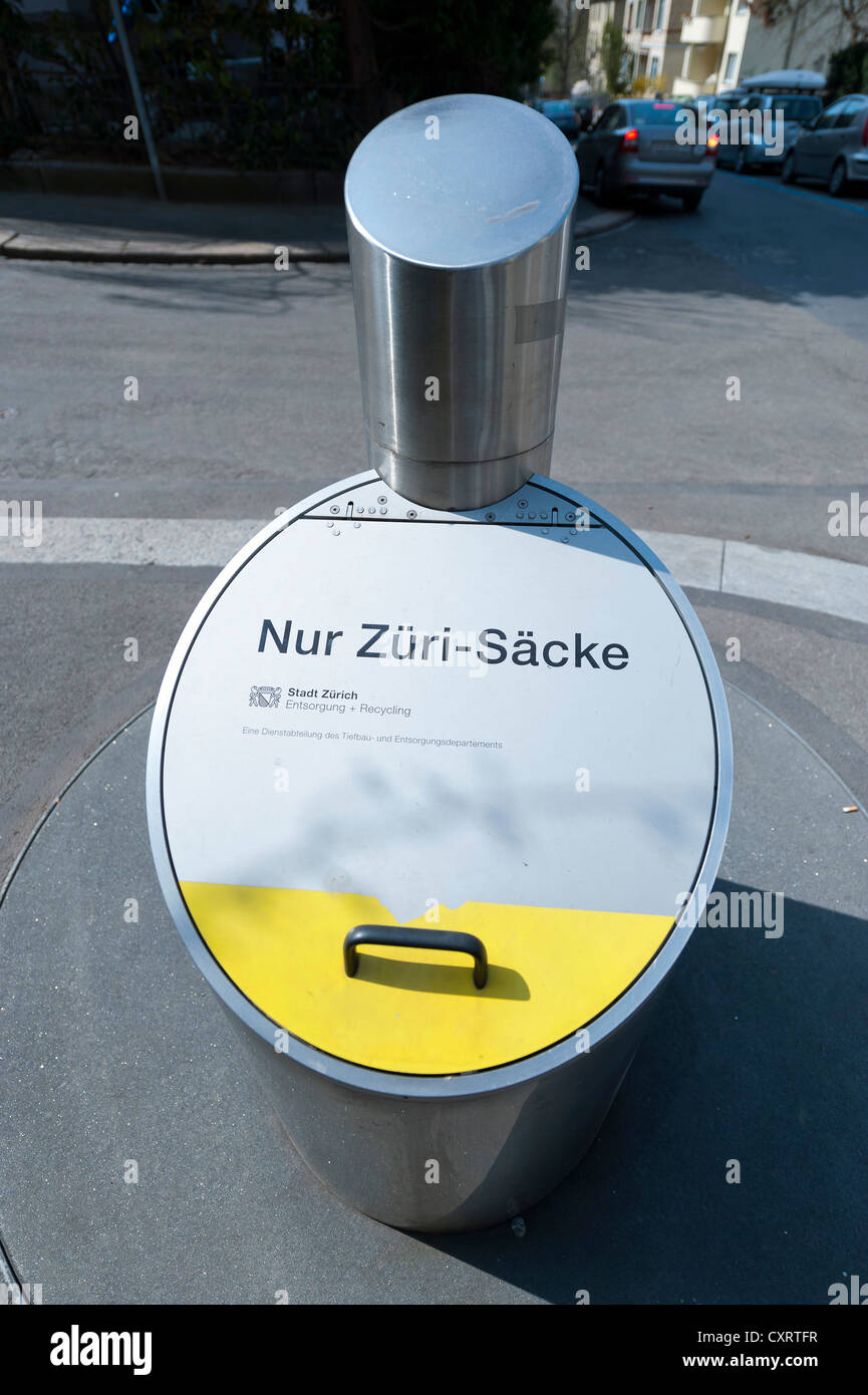 Contenedor para residuos Zuri-Sacks, sistema, recogida de basuras, Zurich, Suiza, Europa Foto de stock