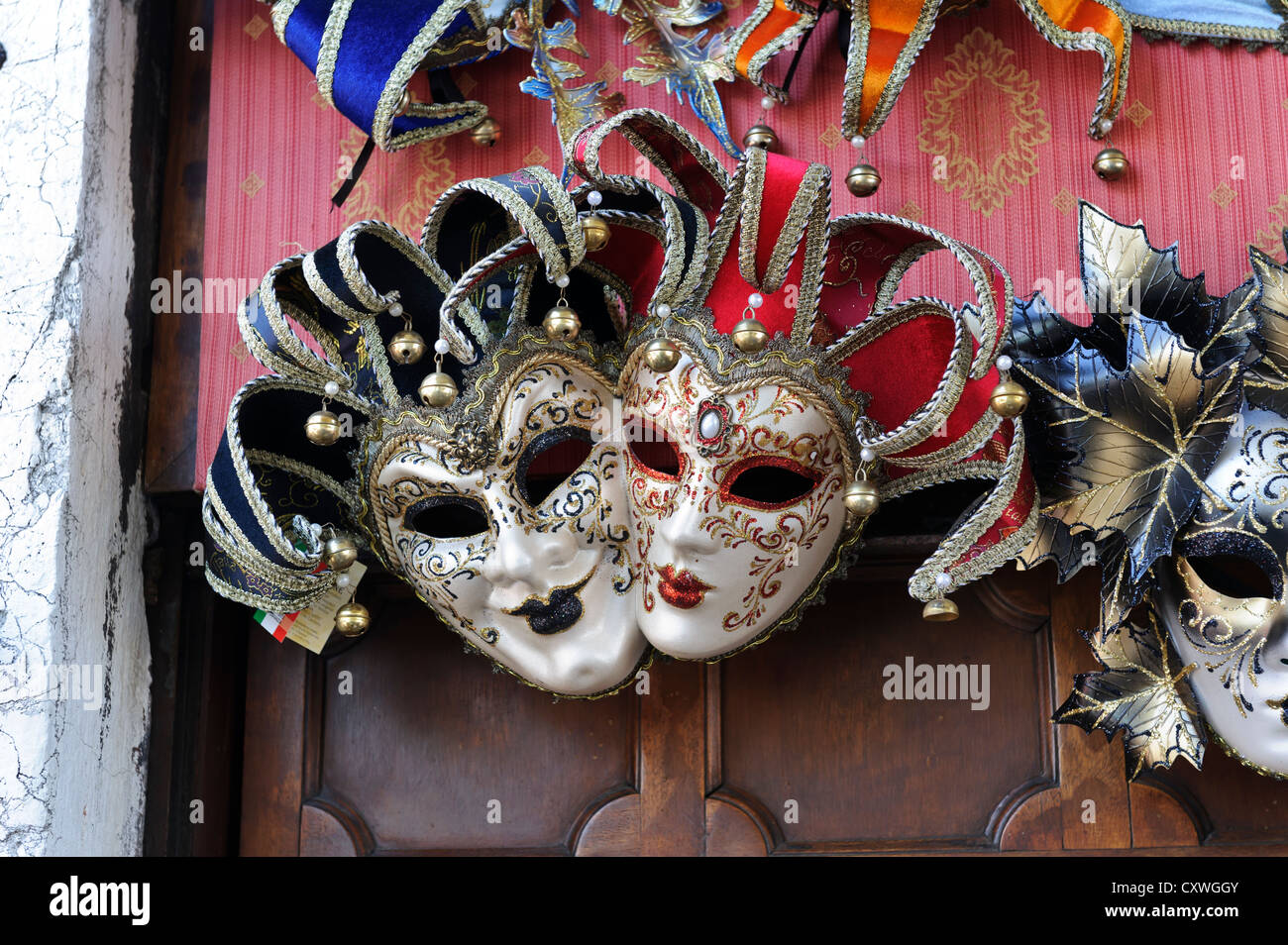 Coloridas máscaras venecianas, Venecia, Italia. Foto de stock