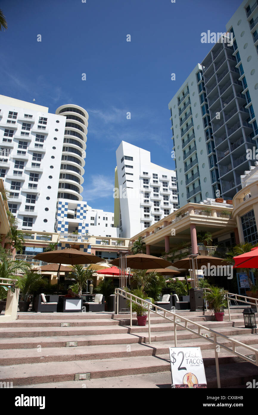 Bares hoteles y condominios 1500 ocean drive Miami South Beach, Florida, EE.UU. Foto de stock