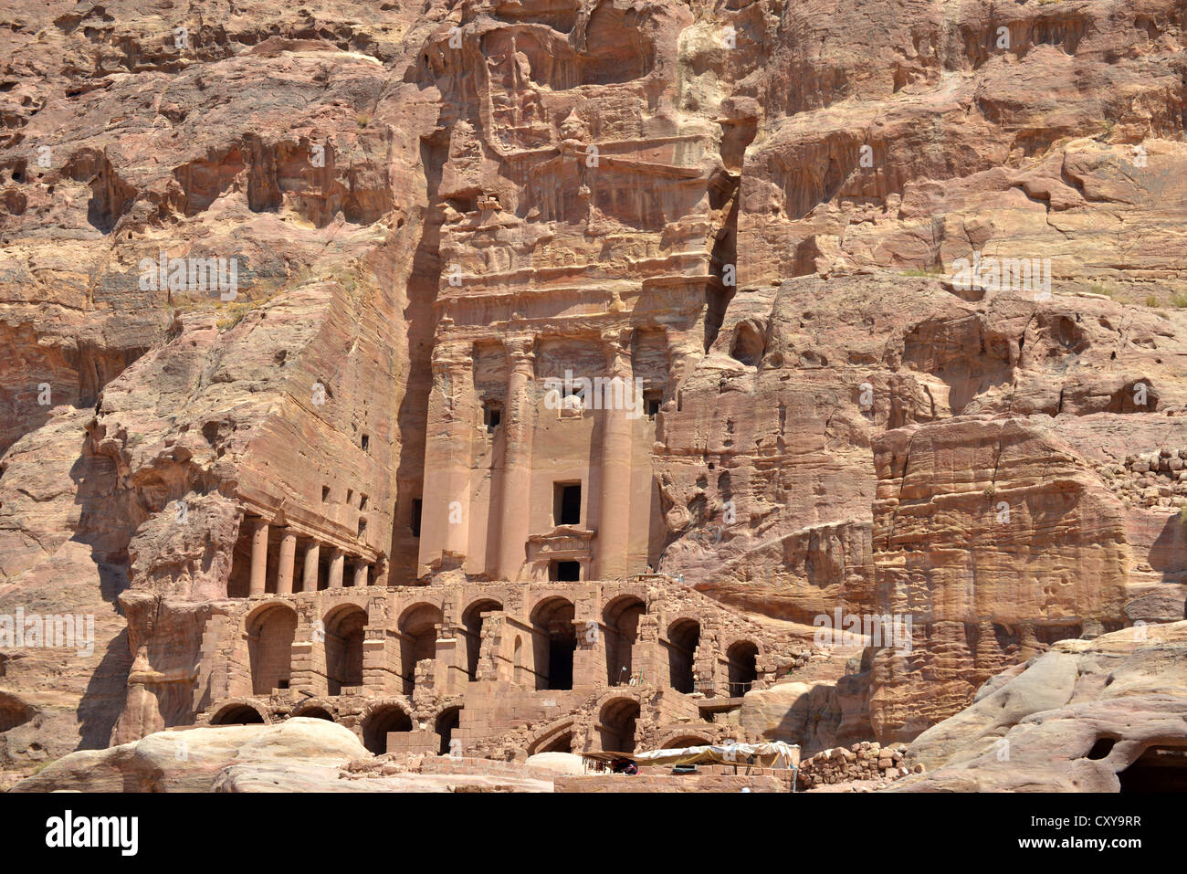 El URN tumba, Petra, Jordania. Foto de stock