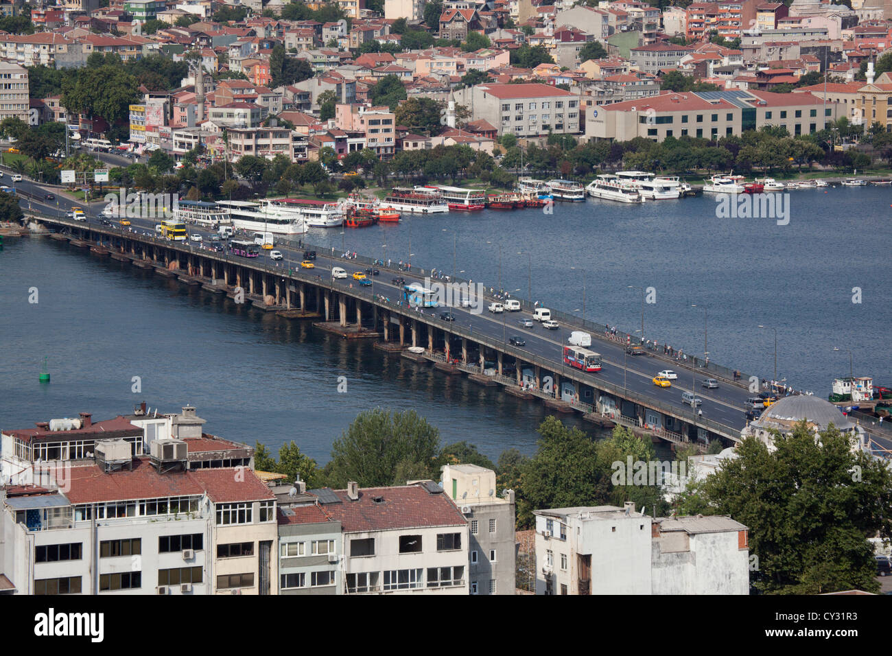 Ataturk unkapani avenue (puente), Estambul Foto de stock