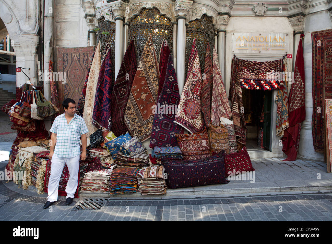 Constantinopla artesanía tienda de exportación tejen una alfombra Foto de stock