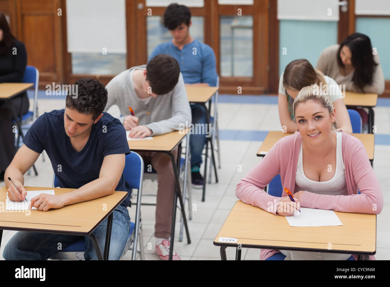 Cuarto de examen fotografías e imágenes de alta resolución Alamy