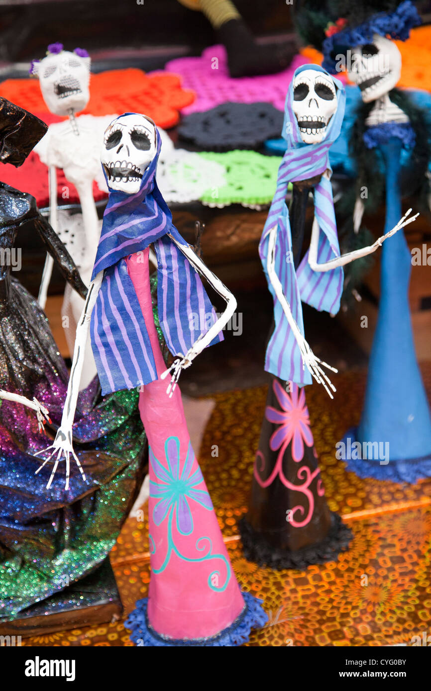 muñecas del dia de los muertos