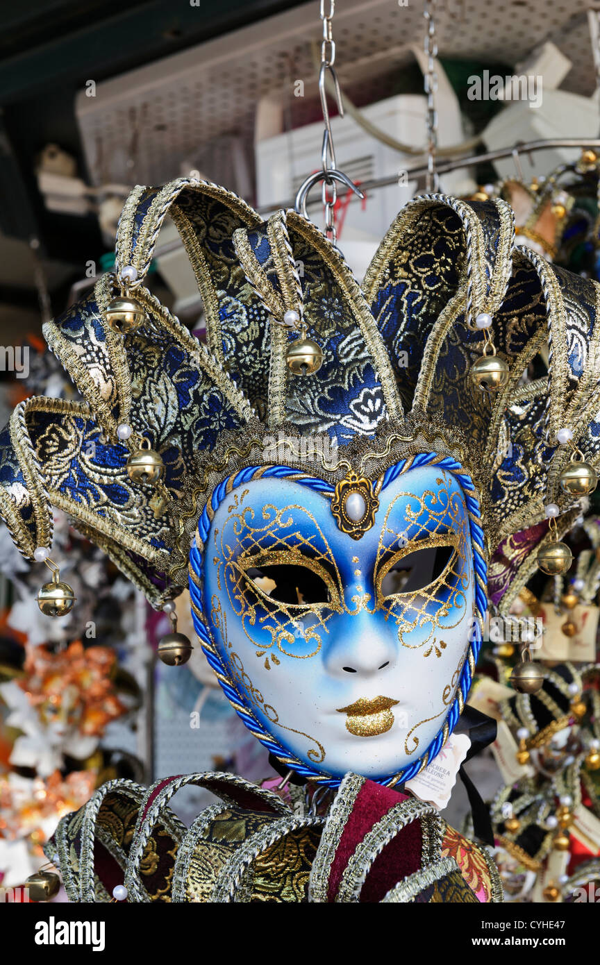 Coloridos artesanales máscara veneciana, Venecia, Italia. Foto de stock