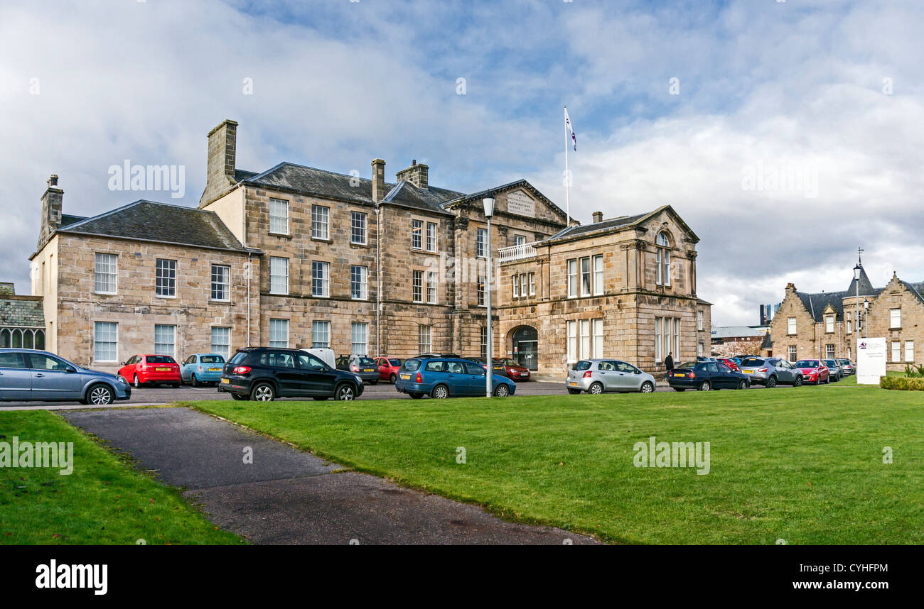 La Oficina Ejecutiva de la Universidad de las Highlands y las islas en Inverness Highland Escocia Foto de stock