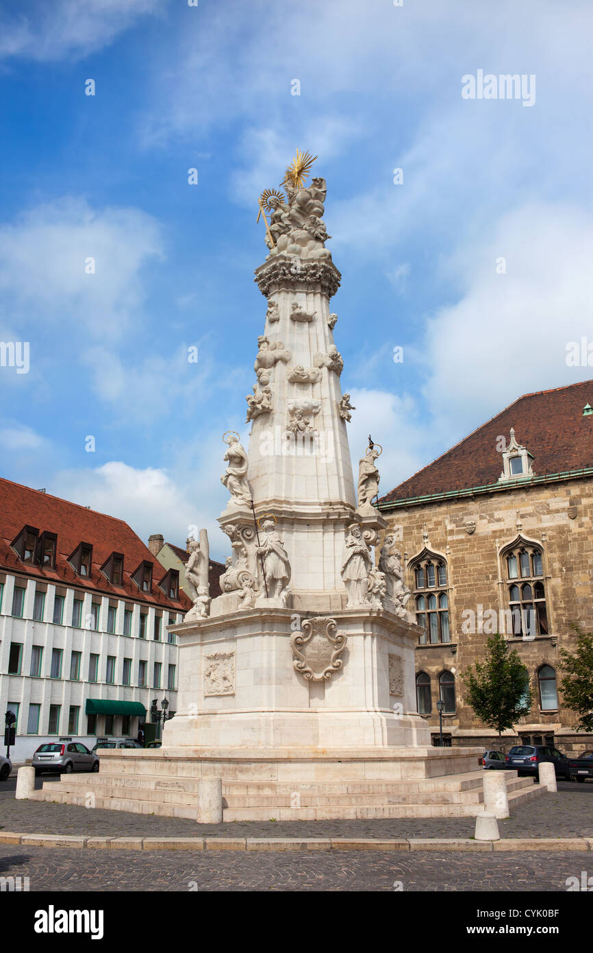 Columna de la Santísima Trinidad de estilo barroco en Budapest, Hungría. Foto de stock
