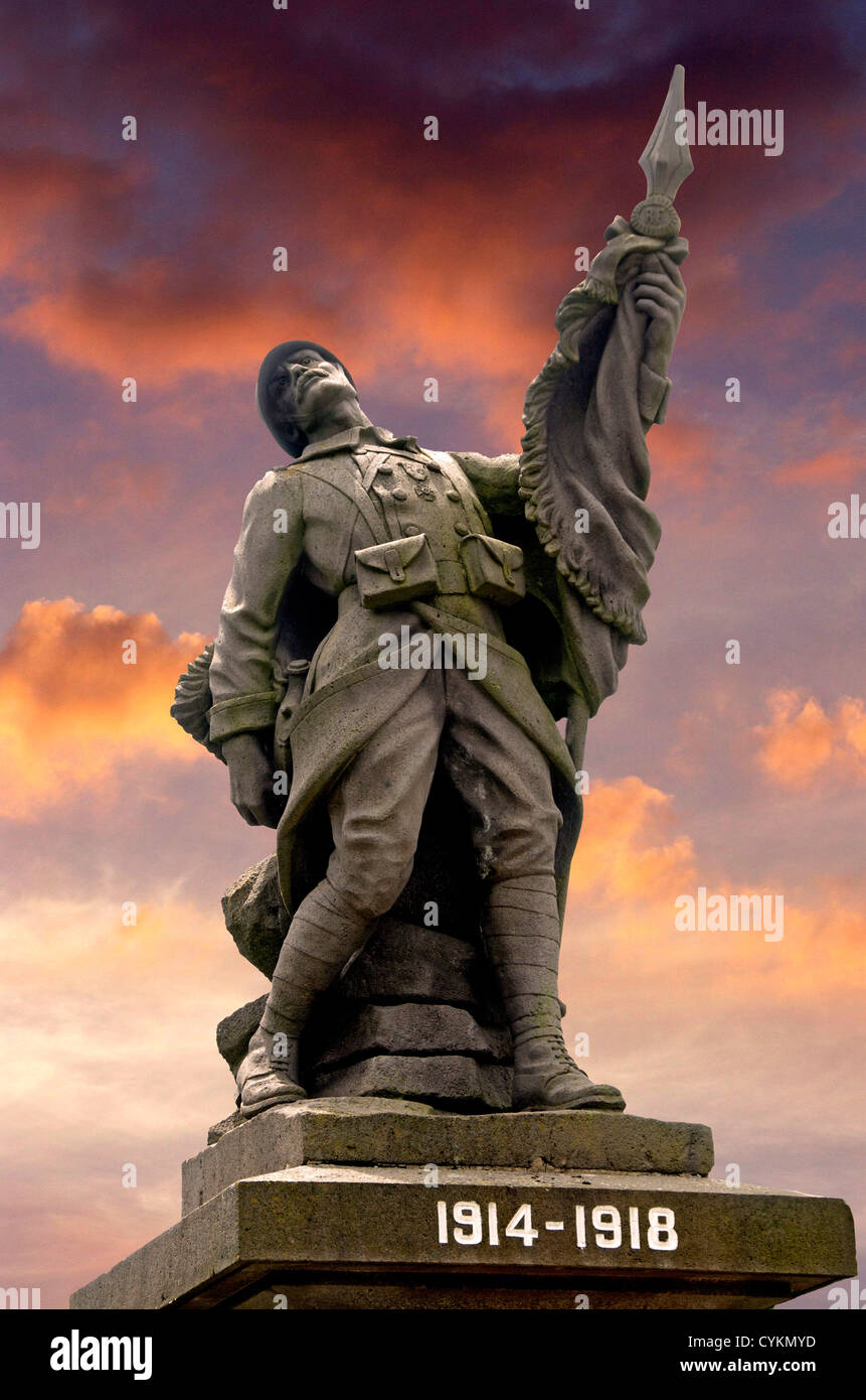 Memorial de la Primera Guerra Mundial, la Guerra Mundial 1, en Auvernia, Francia, Europa Foto de stock