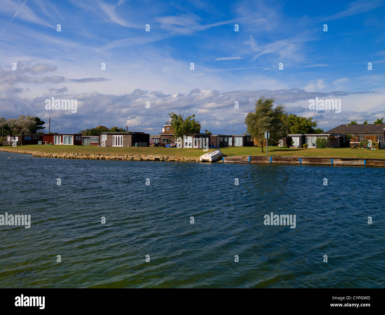 Bungalows Marine Parade, isla de Sheppey Sheerness Foto de stock