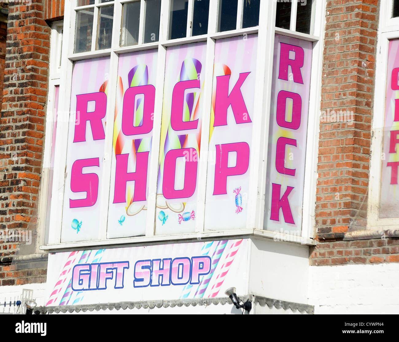 La tienda de rock fotografías e imágenes de alta resolución Alamy