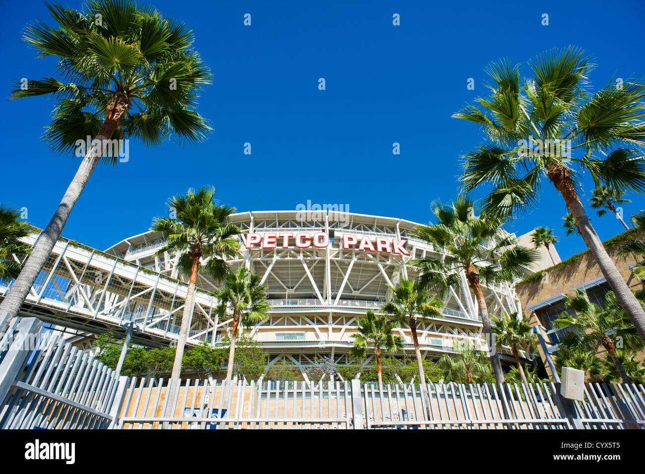 Petco Park, en San Diego, la casa de los padres, del equipo de béisbol. Foto de stock
