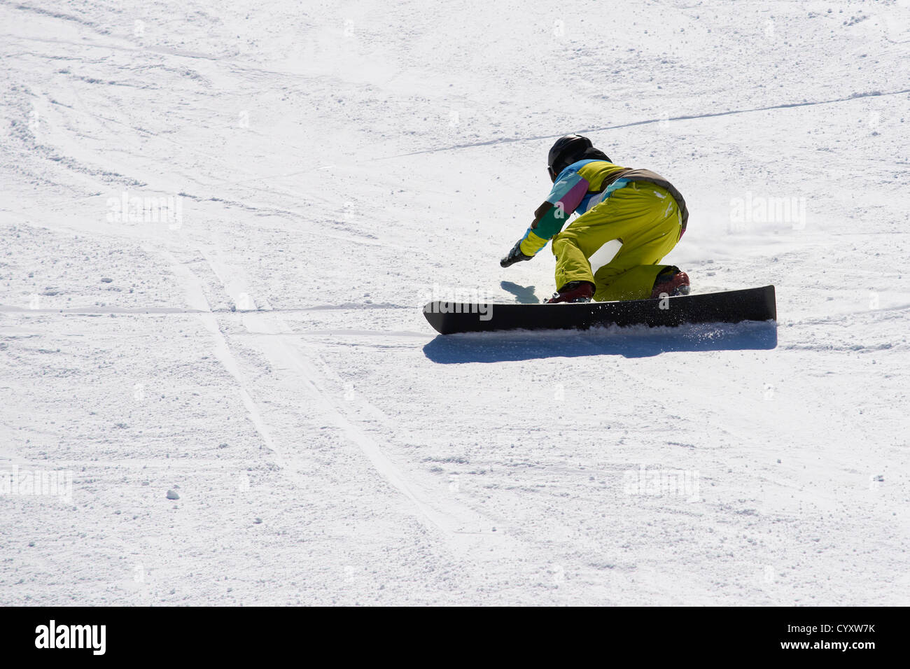 Snowboard carving fotografías e imágenes de alta resolución - Alamy