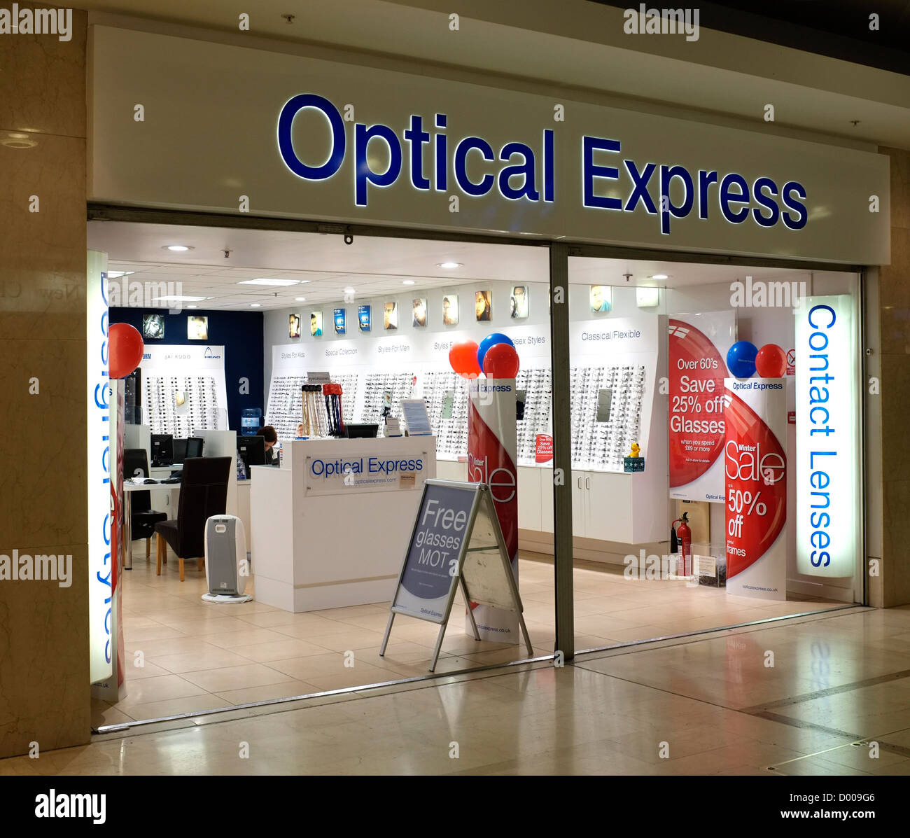 Refractive eye surgery Fotos e Imágenes de stock Alamy