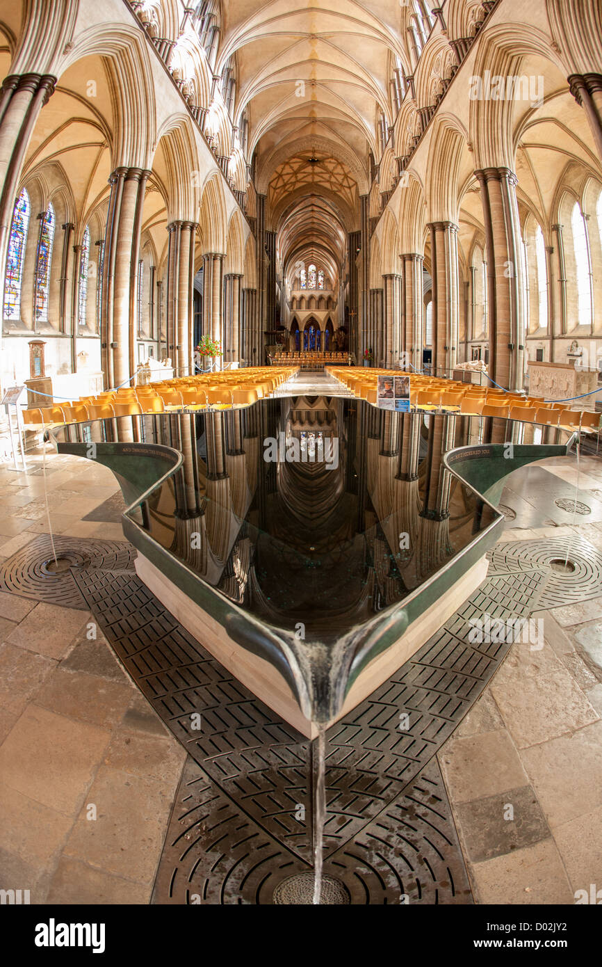 Interior de la Catedral de Salisbury, Wiltshire, Inglaterra. Foto de stock