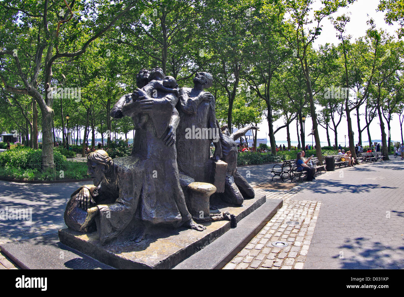 Los inmigrantes Monnument Battery Park de Manhattan, Nueva York Foto de stock