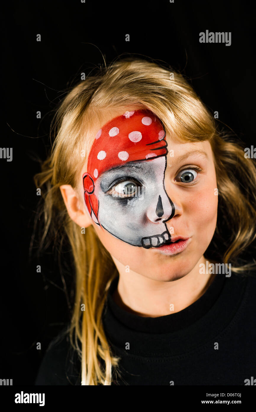 paint pirate fotografías e imágenes alta resolución - Alamy