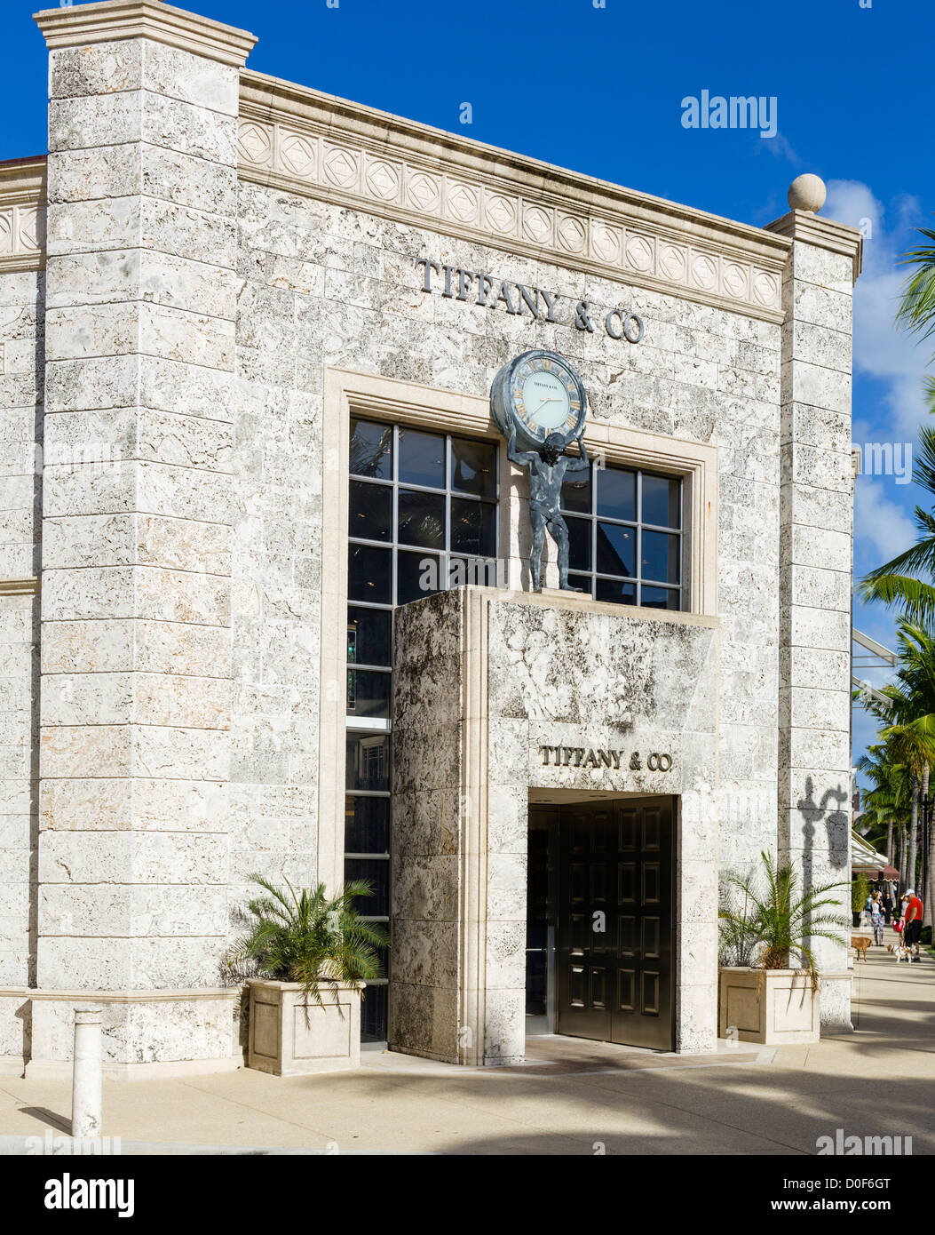 Tiffany & Co joyería en Worth Avenue, en el condado de Palm Beach, el Treasure Coast, Florida, EE.UU. Foto de stock