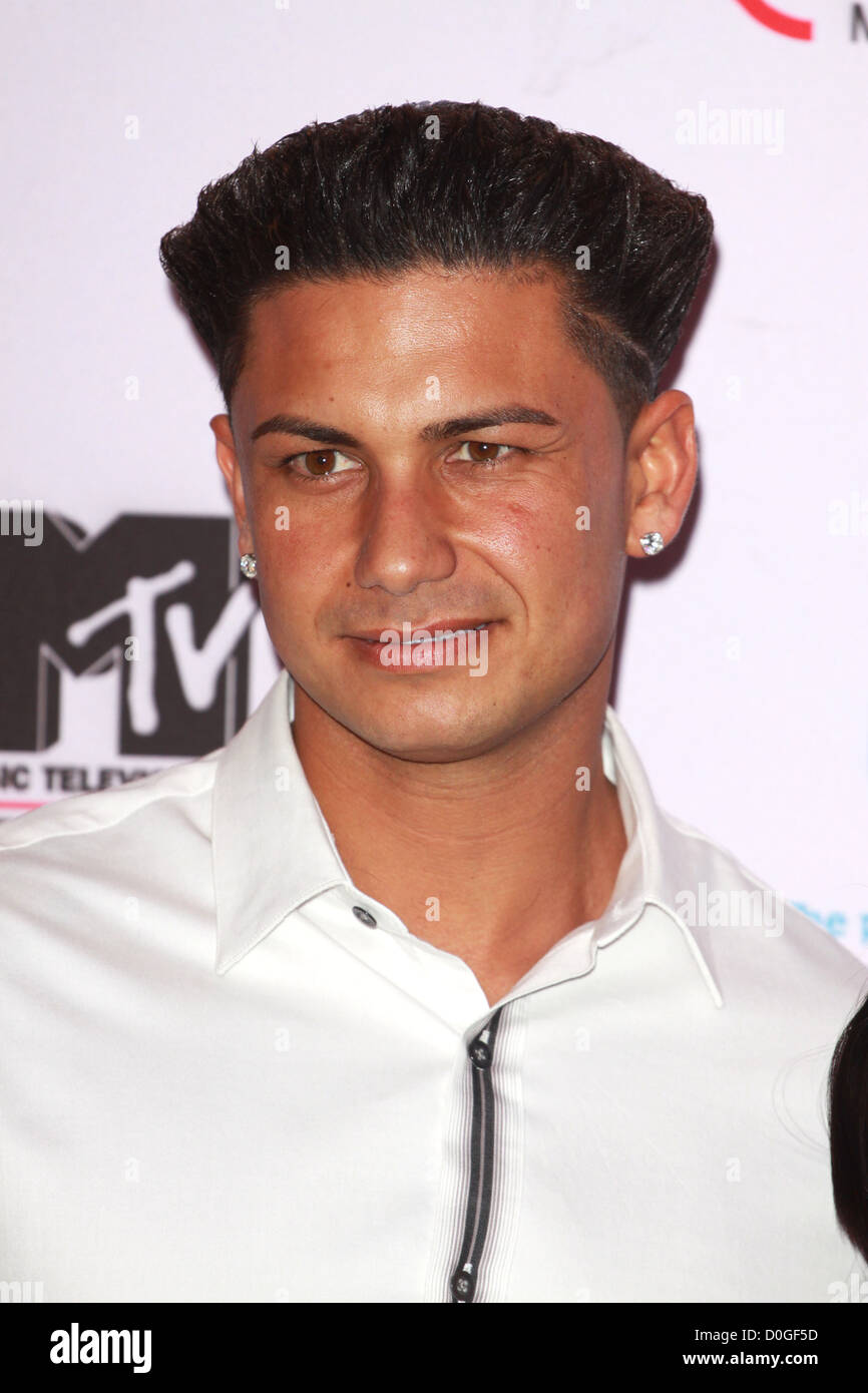 Paul DelVecchio aka DJ Pauly D de MTV 'Jersey Shore MTV Europe Music Awards  2010 La Caja Mágica - llegadas de Madrid Fotografía de stock - Alamy