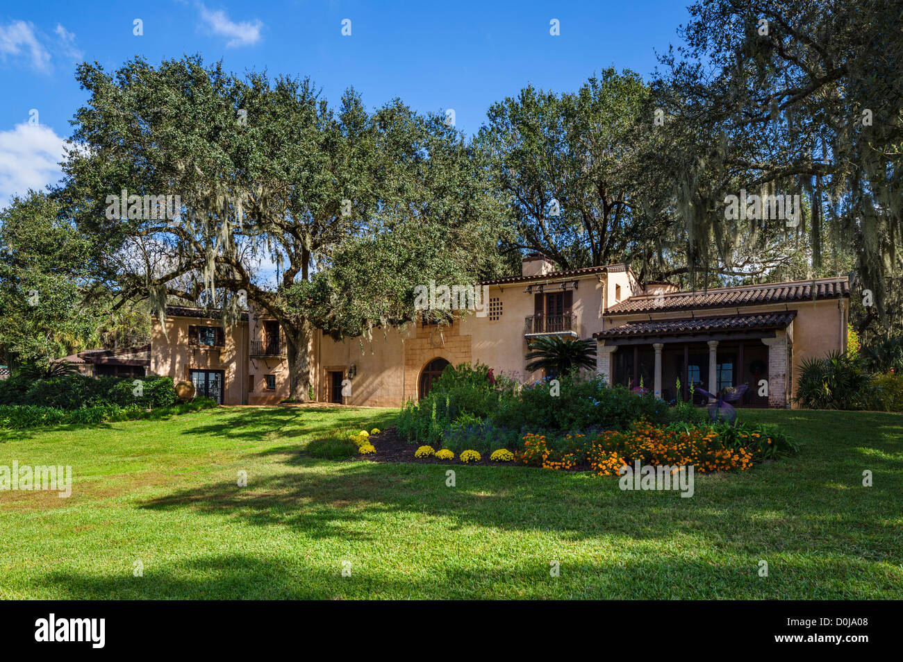 Pinewood Estate, 1930 mansión de estilo mediterráneo, Bok Tower Gardens, Lake Wales, Florida Central, EE.UU. Foto de stock