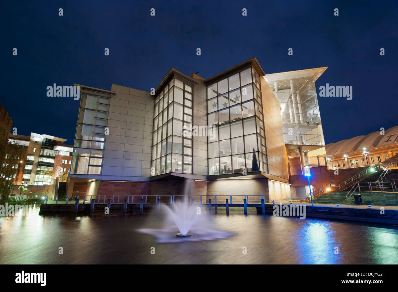 Una vista de el Bridgewater Hall de Manchester. Foto de stock