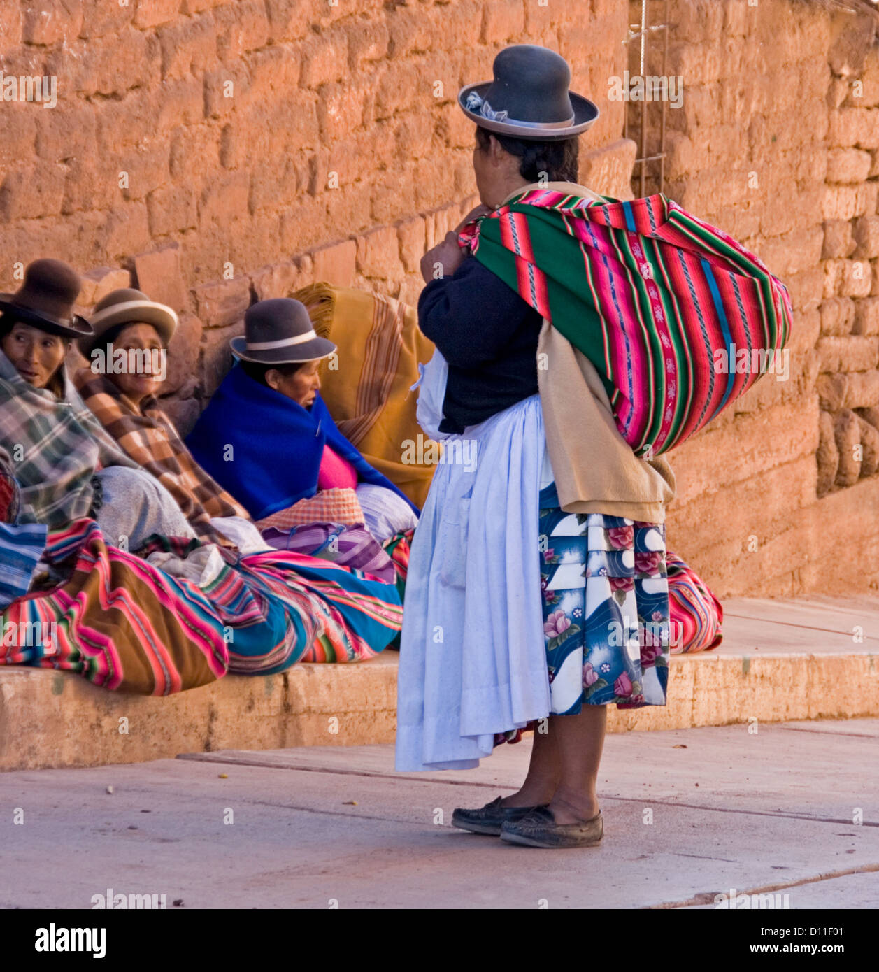Vestimenta  Mujeres, Traje tipico de peru, Indigenas