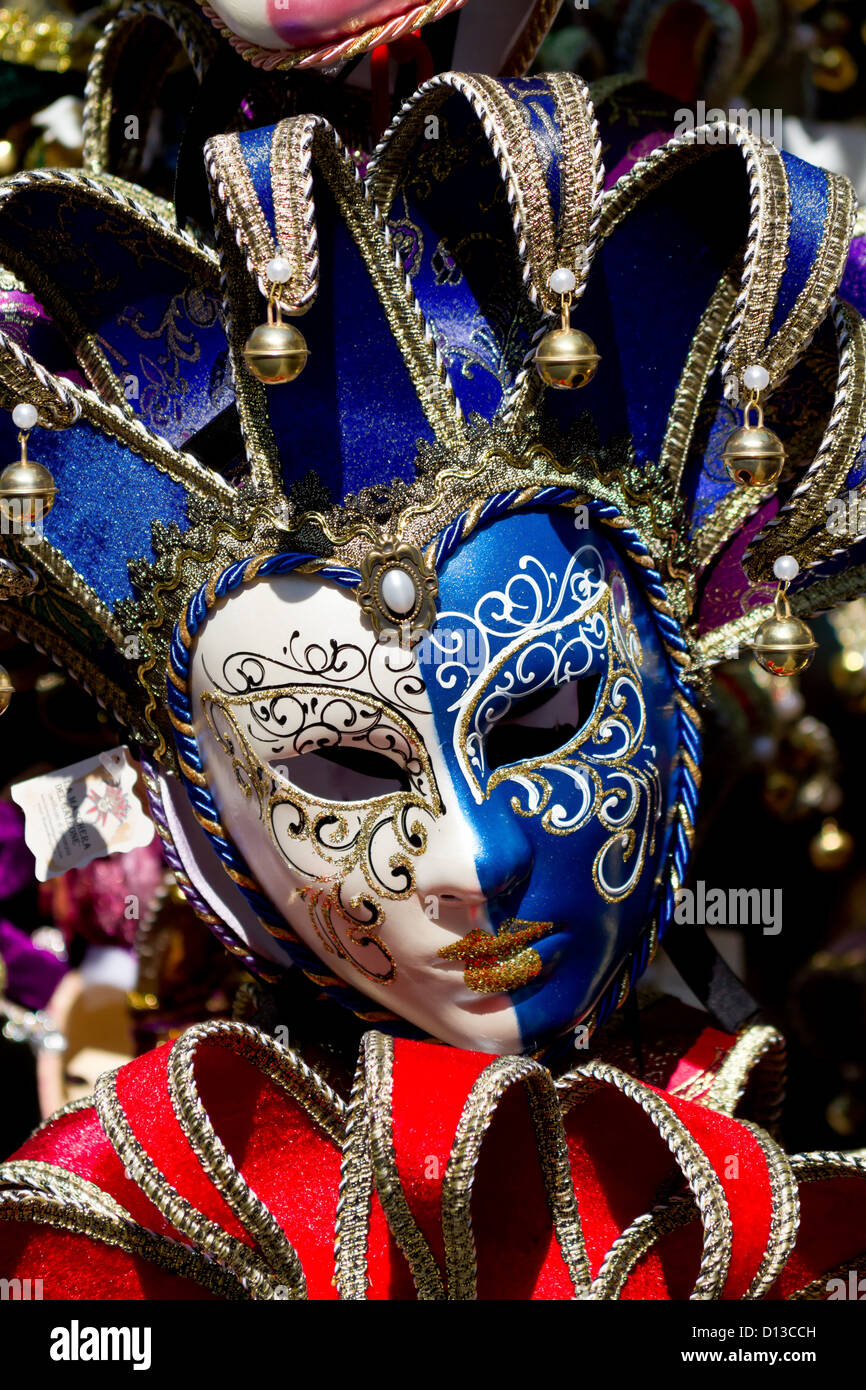 Típico de Máscaras de Carnaval en Venecia, Italia Fotografía de stock -  Alamy