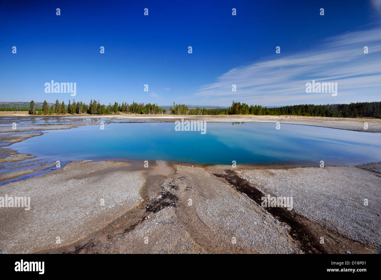 La Cuenca del Géiser de Midway- Opal Piscina, Parque Nacional Yellowstone, Wyoming, EE.UU. Foto de stock