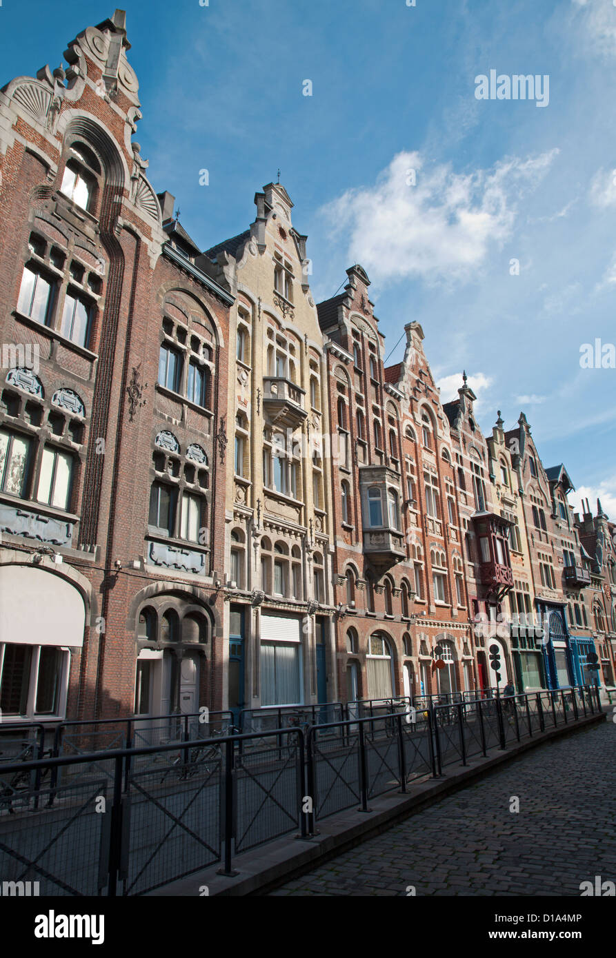 Bruselas - La fachada de las casas típicas Foto de stock