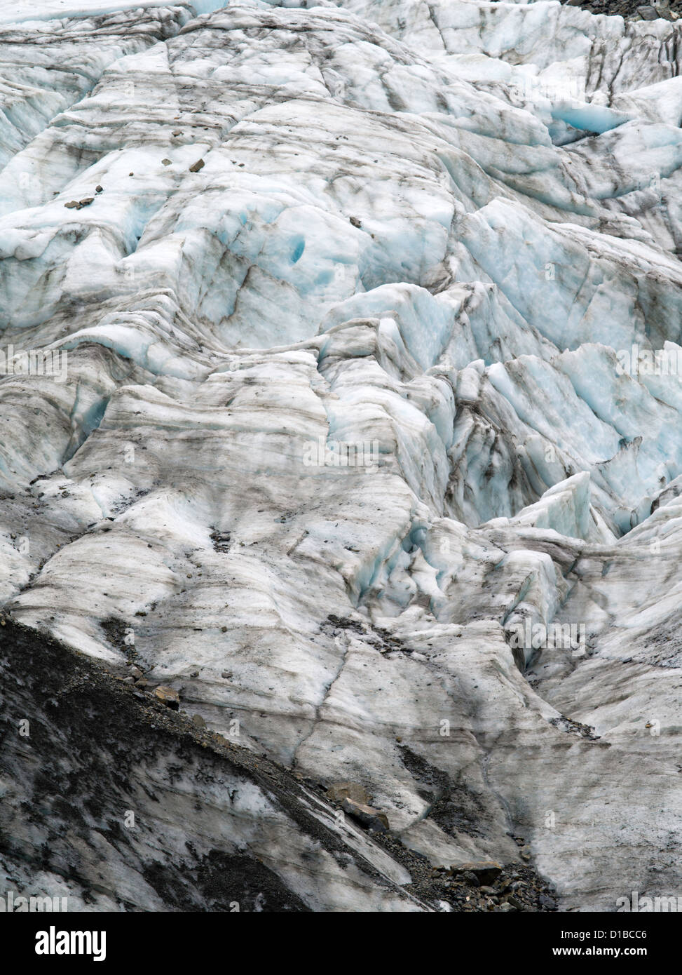 Acercamiento de Fox Glacier/Te Moeka o Tuawe/, Westland Tai Poutini National Park, Nueva Zelanda Foto de stock