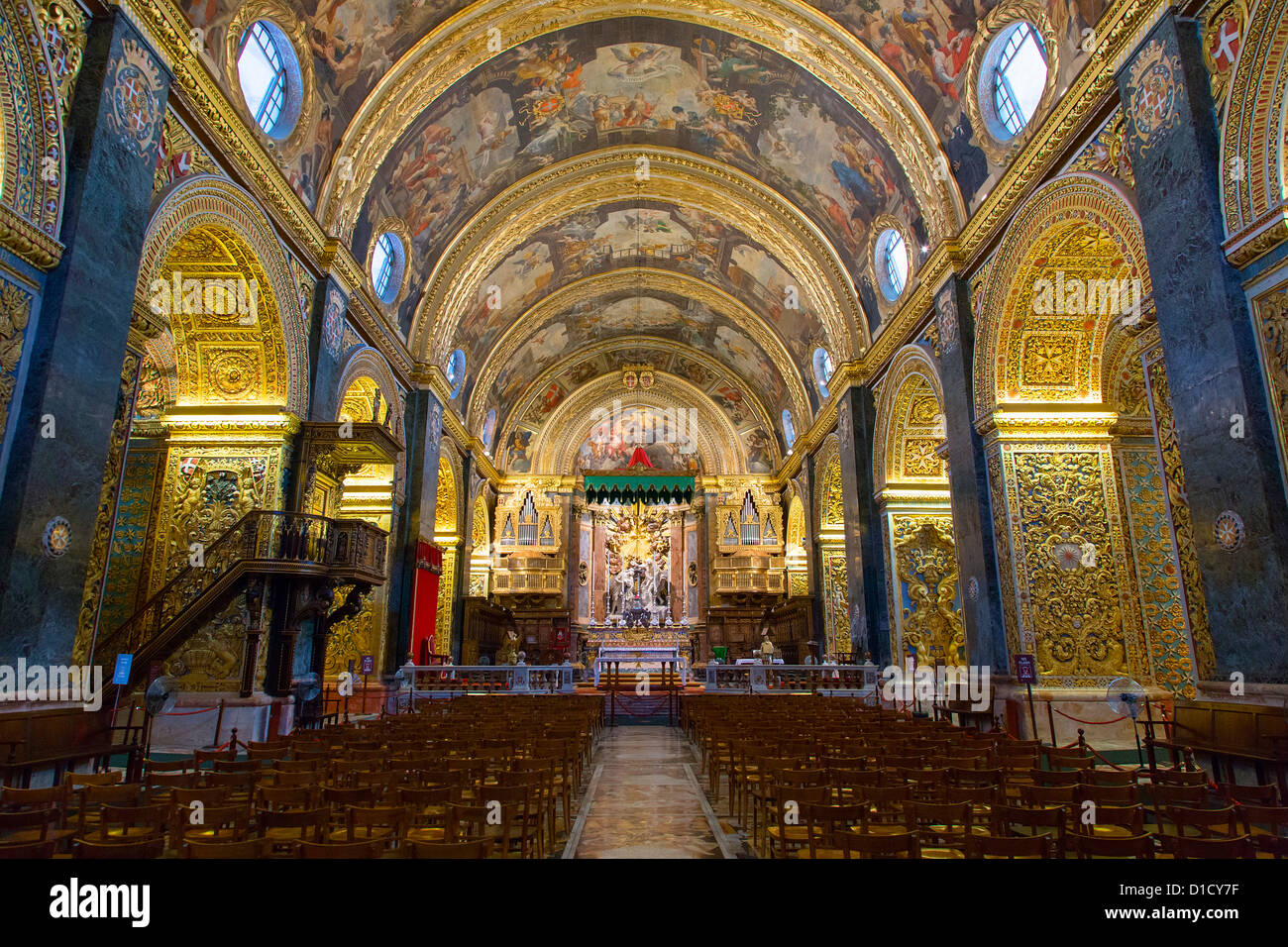 Interior de la concatedral de San Juan, La Valetta, Malta, Europa Foto de stock