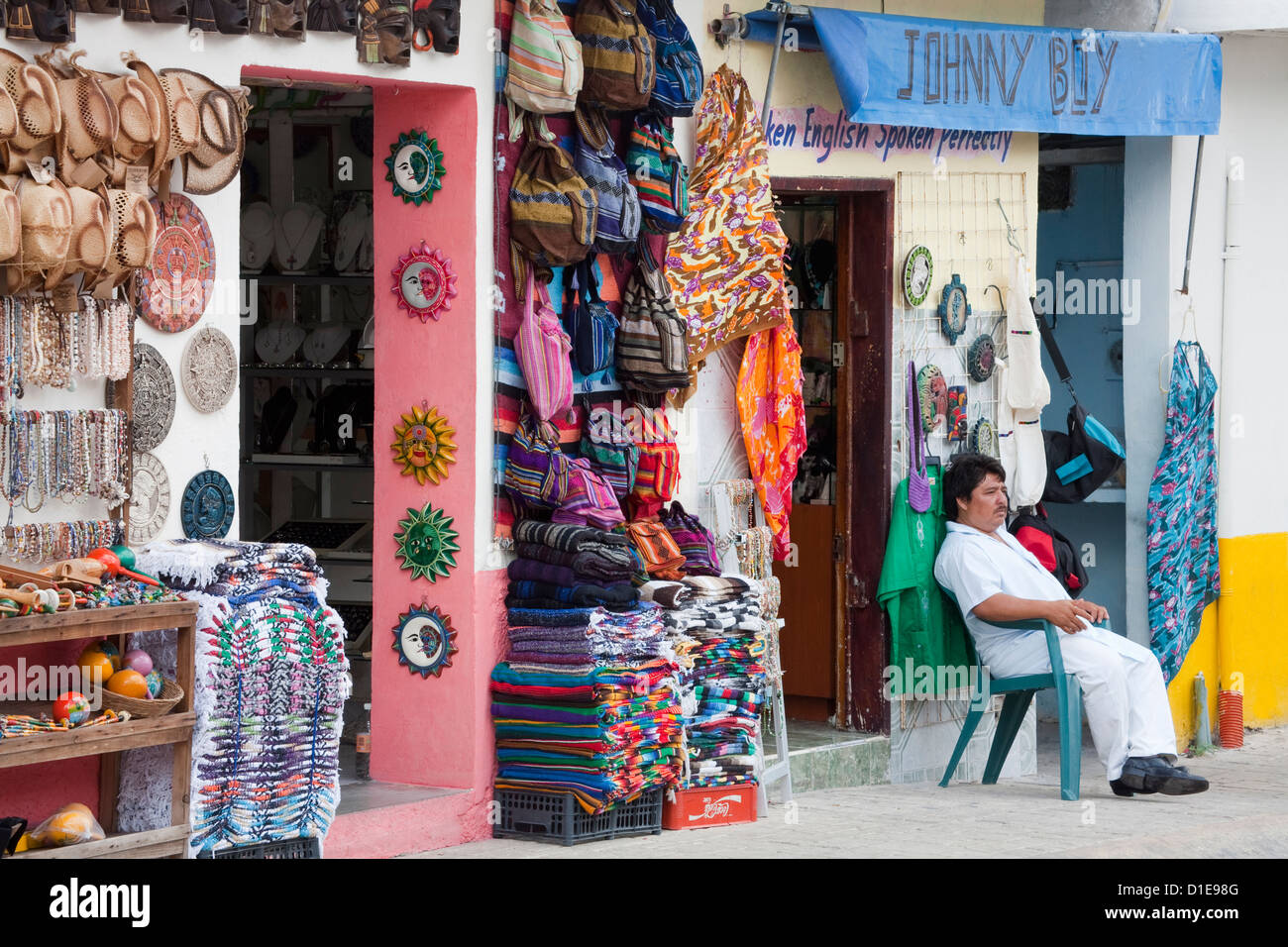 Tienda de artesanías en San Miguel, la isla de Cozumel, Quintana Roo