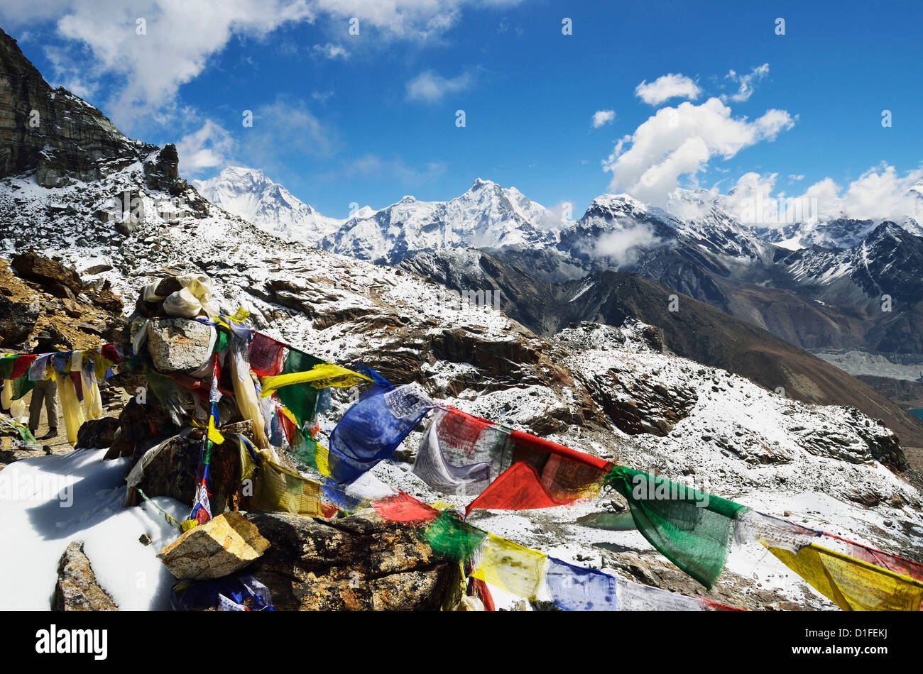 Vista desde Renjo pase de Everest Himalaya de gama, el Parque Nacional de Sagarmatha, distrito de Solukhumbu Purwanchal, Nepal Foto de stock